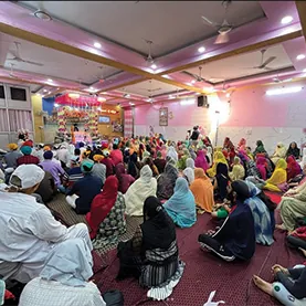 Evening diwan in progress